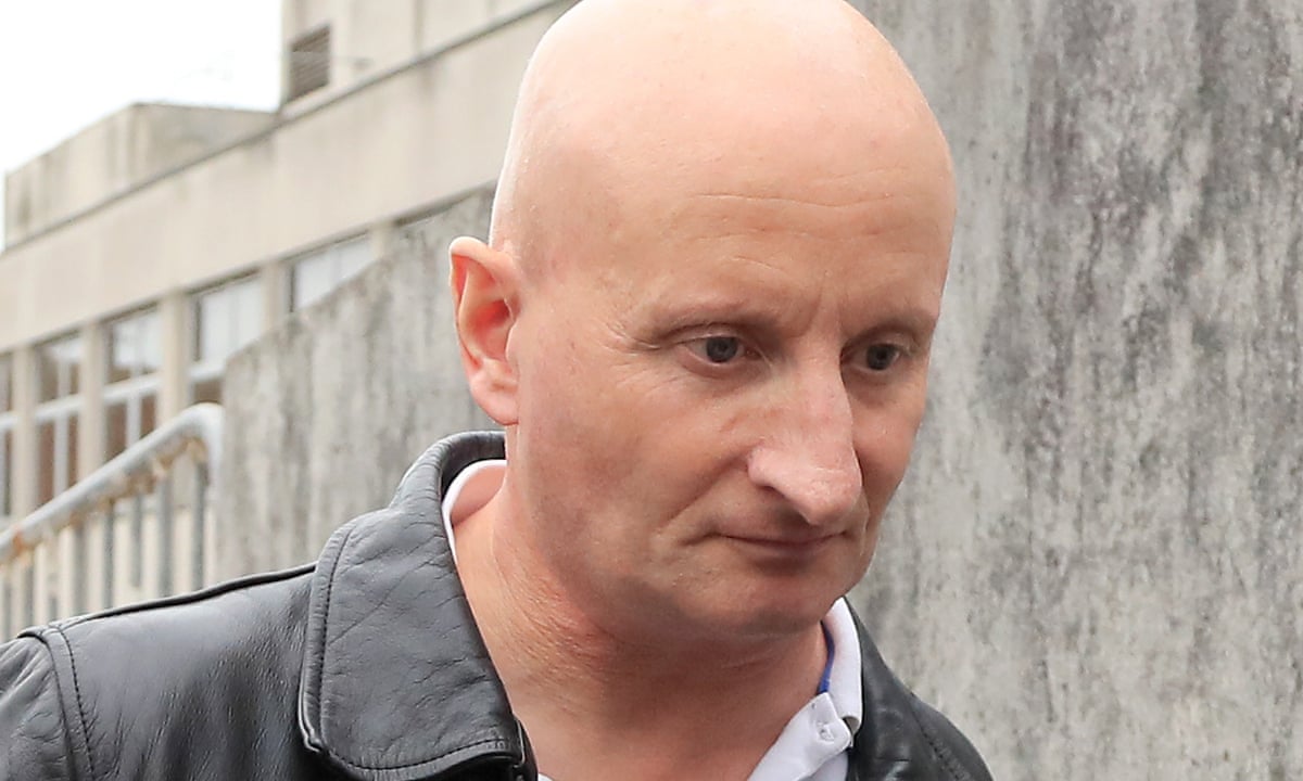 Archivfoto von Stephen Bouquet beim Verlassen des Brighton Magistrates Court